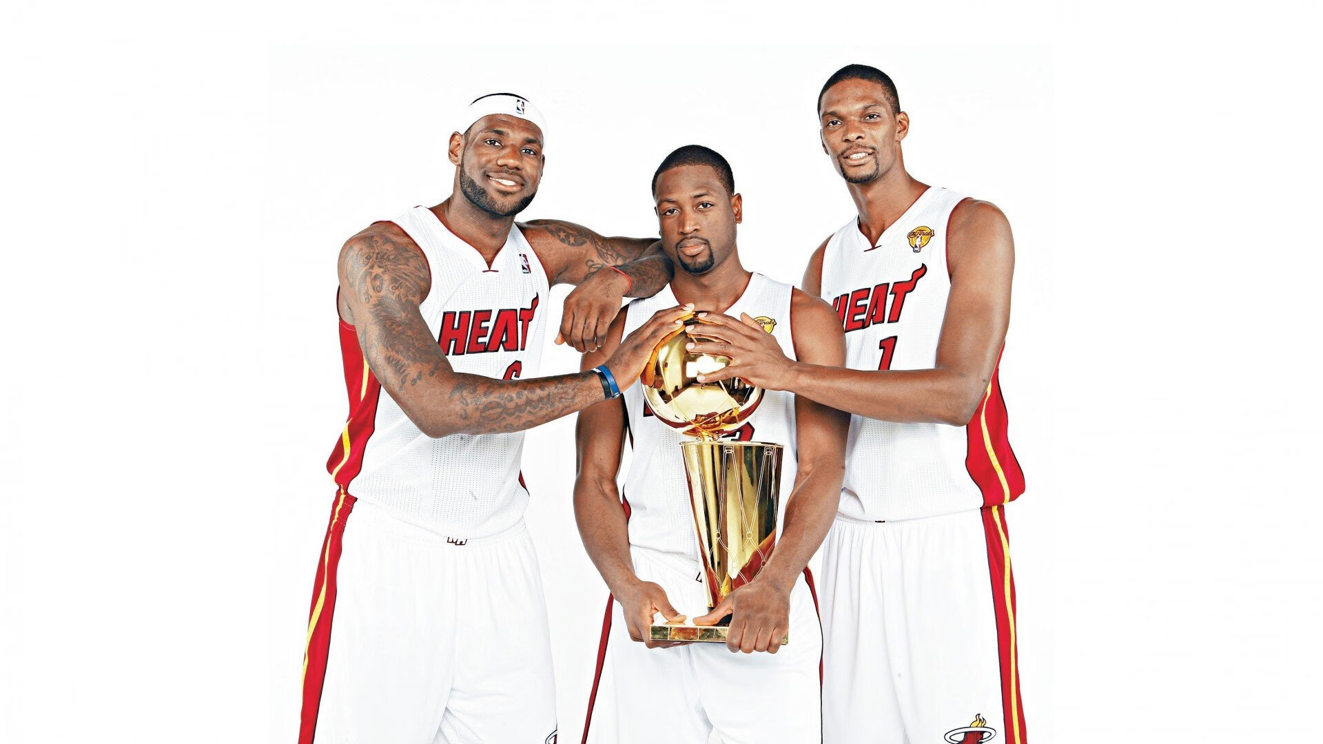 “德甲最后冲刺阶段，领跑队伍战意十足”，德甲最新一轮战报